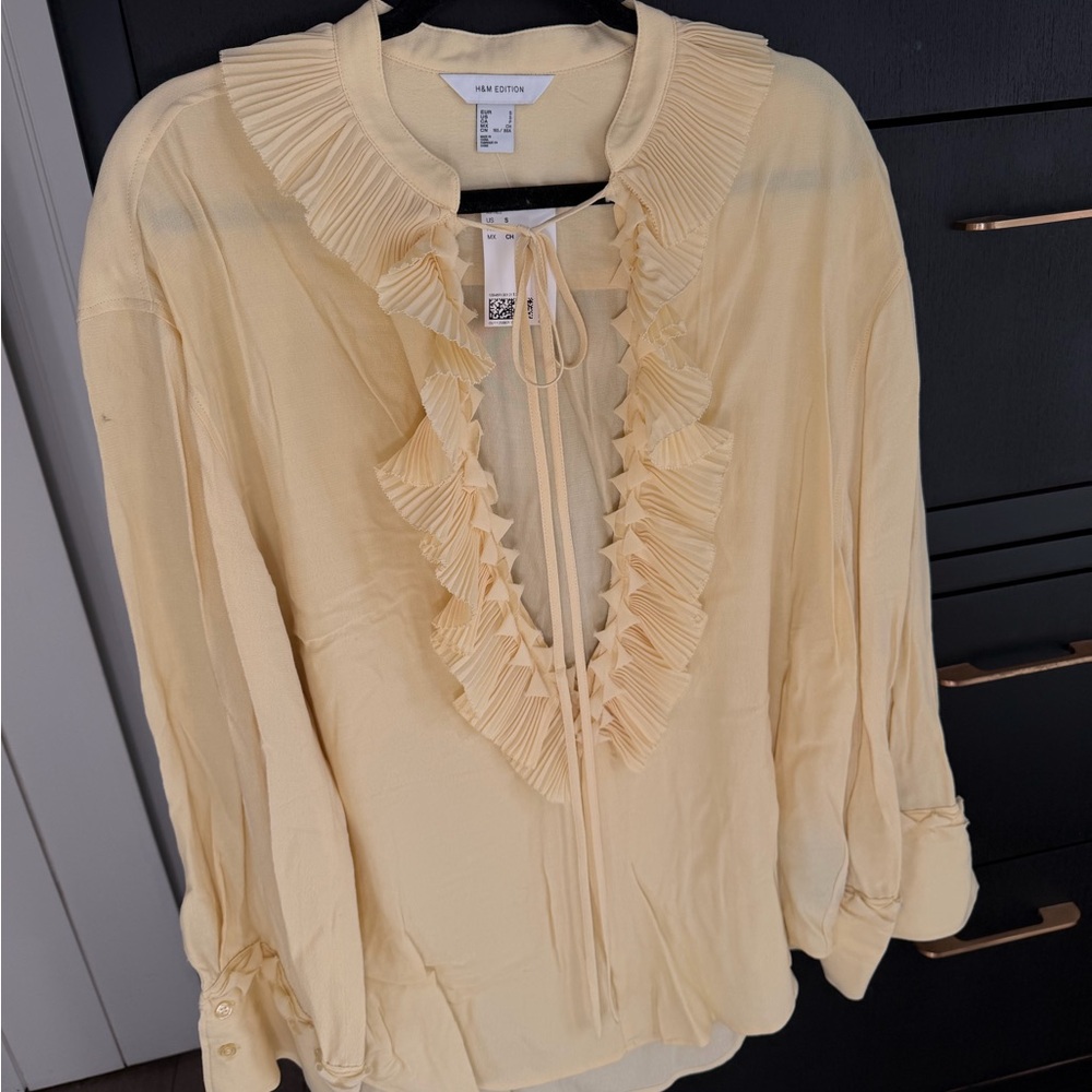 Zara Ruffled Women's Top